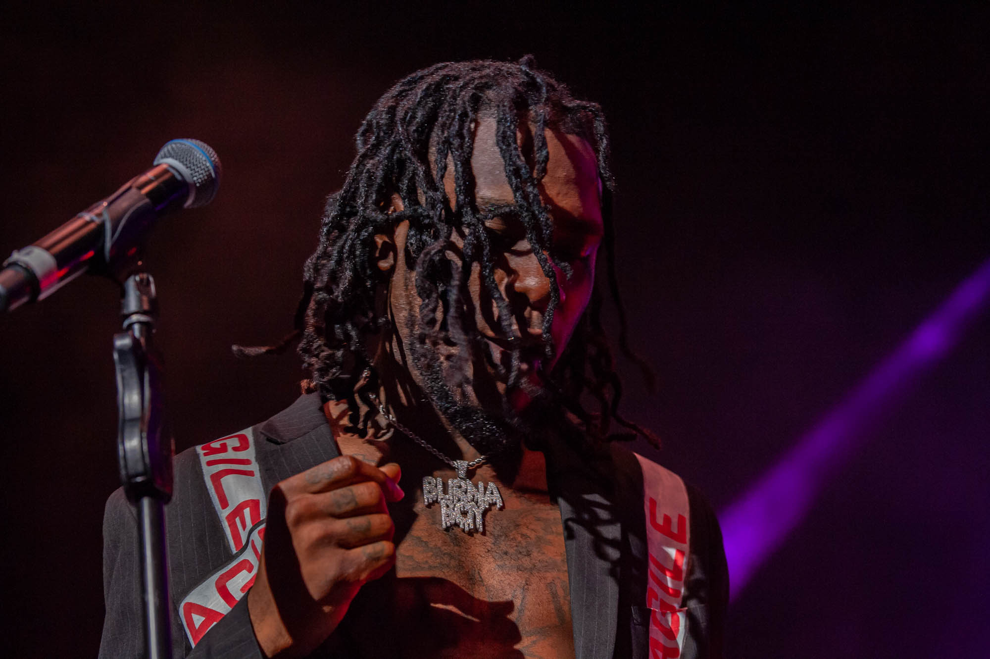 London, United Kingdom. 7th October 2018.  Burna Boy performs live at Brixton Academy.  Photographed by Michael Tubes